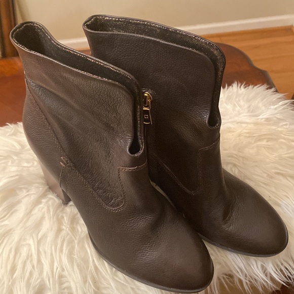 Chunky heeled boots! - Picture 6 of 7